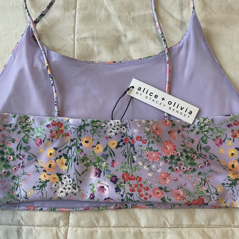 NWT Alice & Olivia Activewear Top - Picture 11 of 16